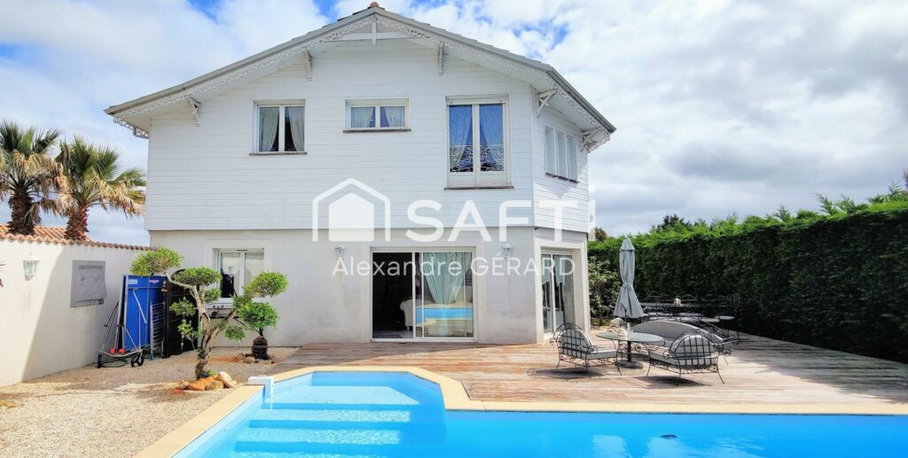 Maison 195 m² – La Teste-de-Buch – 6 chambres, piscine et terrain 864 m²